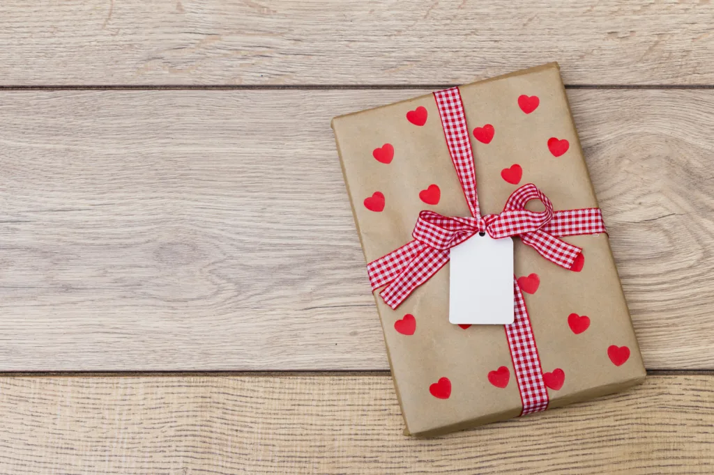 Valentine's Day Gifts That Give Back to Mother Earth